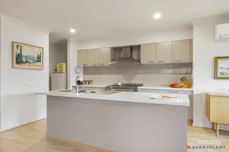 Property photo of 10 Kembla Road Cowes VIC 3922