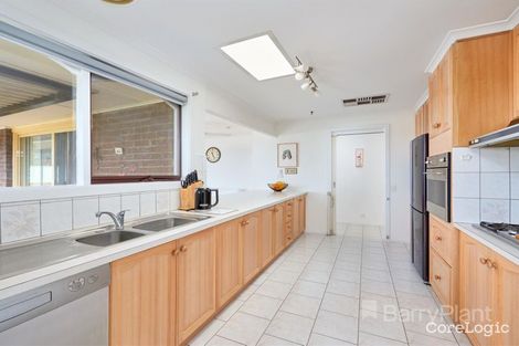 Property photo of 7 Zachary Hicks Crescent Endeavour Hills VIC 3802