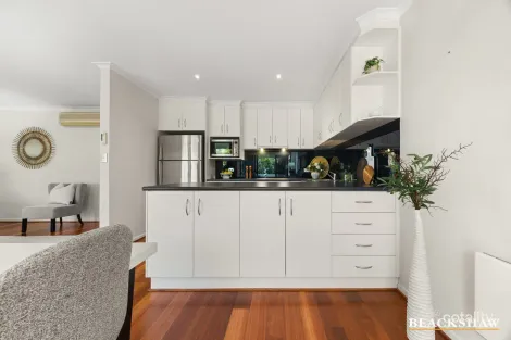 Property photo of 68 Hallen Close Phillip ACT 2606