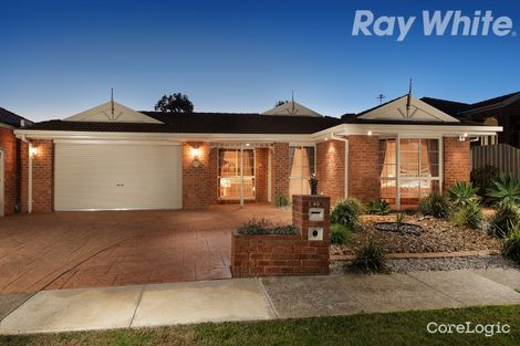 Property photo of 40 Allwyn Crescent Mill Park VIC 3082