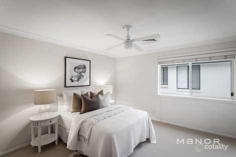 Property photo of 9 Bridgeview Circuit Bella Vista NSW 2153