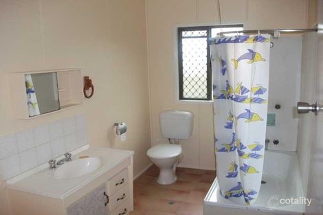 Property photo of 14 Amies Street Beachmere QLD 4510