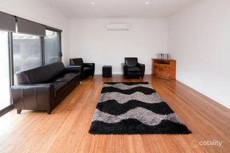 Property photo of 2/16 Gloria Avenue Dandenong North VIC 3175