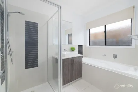 Property photo of 28A Loch Street Cranbourne VIC 3977