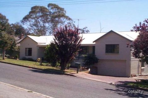 8 Dorset Ave, Victor Harbor, SA 5211