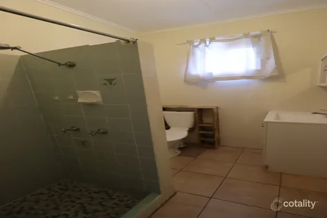 Property photo of 2/64 Fourth Avenue Parkside QLD 4825