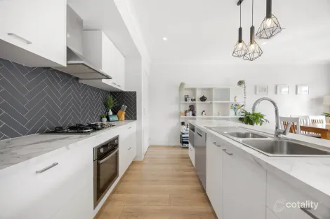Property photo of 3 Thrive Crescent Diggers Rest VIC 3427