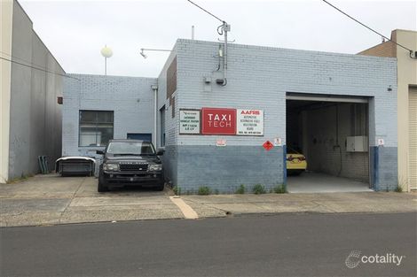 42 Downing St, Oakleigh, VIC 3166