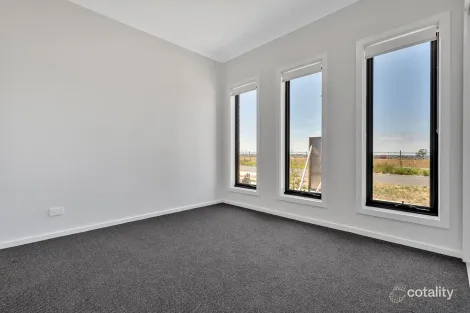 Property photo of 17 Mushu Street Deanside VIC 3336