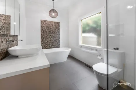 Property photo of 54 Linacre Road Hampton VIC 3188