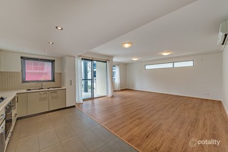 4/2 Bremer Prom, East Perth, WA 6004