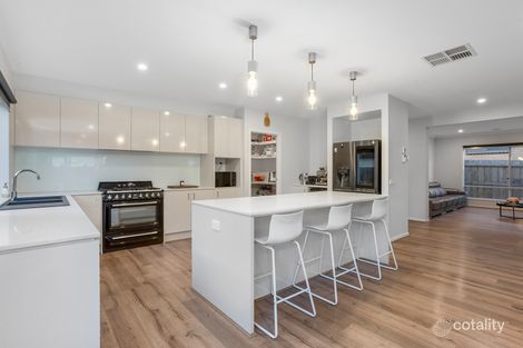 Property photo of 21 The Crossway Keilor East VIC 3033