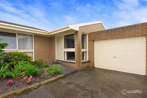 2/18 Pinecrest Dr, Highton, VIC 3216
