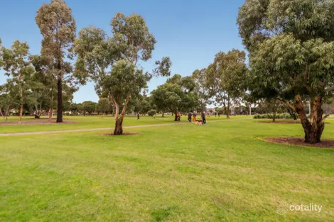 Property photo of 4 Walden Grove Carnegie VIC 3163