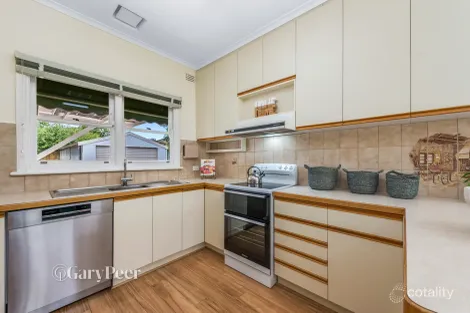 Property photo of 4 Walden Grove Carnegie VIC 3163