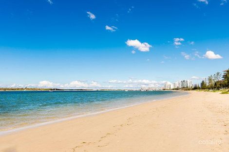 1/460 Marine Pde, Biggera Waters, QLD 4216