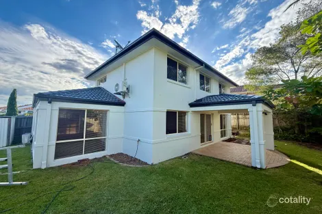 Property photo of 18 Oakridge Place Molendinar QLD 4214