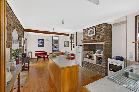 Property photo of 2 Chelmsford Road Lake Haven NSW 2263
