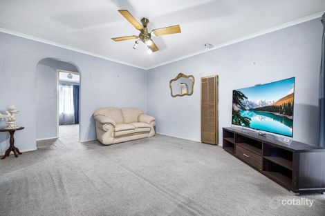 Property photo of 2 Barlow Street Keysborough VIC 3173