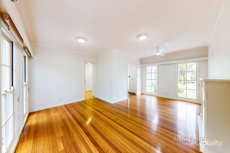 4/14 Donna Buang St, Camberwell, VIC 3124