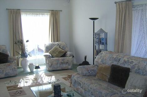 Property photo of 25 Paterson Drive Lynbrook VIC 3975