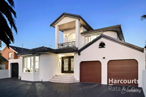 10 BALLAN ST, RESERVOIR, VIC 3073