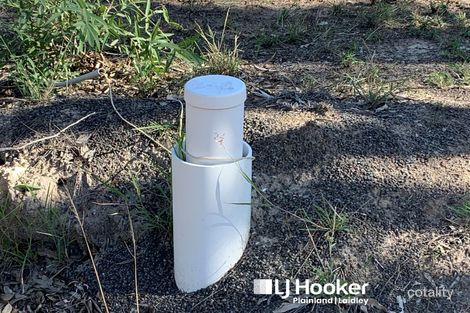 Property photo of 8 Naomi Road Lockyer Waters QLD 4311