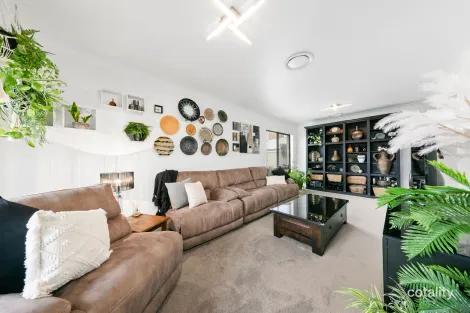 Property photo of 11 Hampton Way Maryland NSW 2287