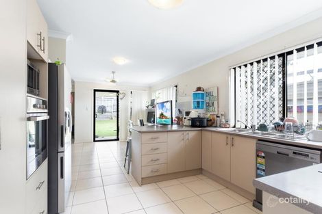 Property photo of 11 Russo Court Rothwell QLD 4022