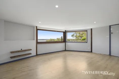 Property photo of 114 Terence Avenue Lake Munmorah NSW 2259