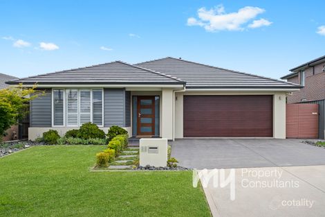 Property photo of 11 The Hermitage Way Gledswood Hills NSW 2557
