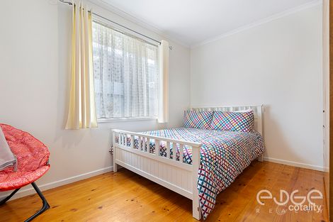 Property photo of 9 Hinkler Crescent Modbury Heights SA 5092