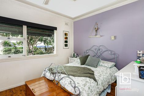 Property photo of 33 Narara Crescent Narara NSW 2250