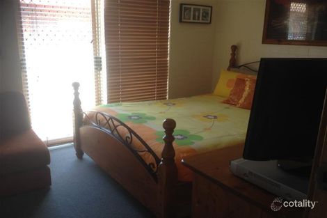 Property photo of 2/3 Messines Street Shoal Bay NSW 2315