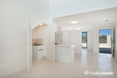 Property photo of 9/21 Bent Street Cannington WA 6107