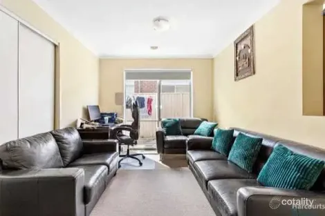 Property photo of 27 Billabong Crescent Tarneit VIC 3029