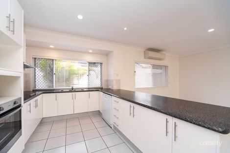 Property photo of 26 Pearson Close Arundel QLD 4214