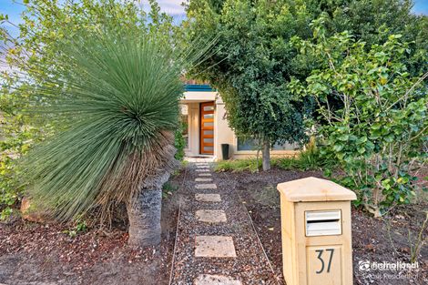 Property photo of 37 Wildflower Circle Ellenbrook WA 6069