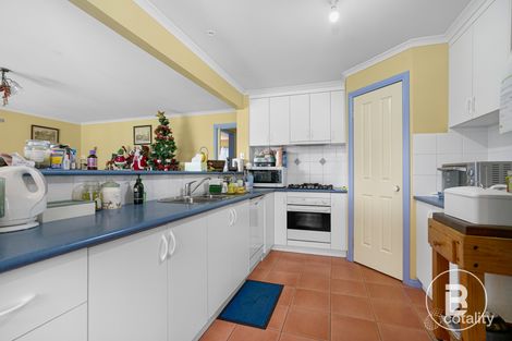 Property photo of 53 Bonshaw Drive Sebastopol VIC 3356