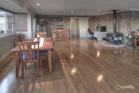 Property photo of 12 Yallambee Avenue Armidale NSW 2350