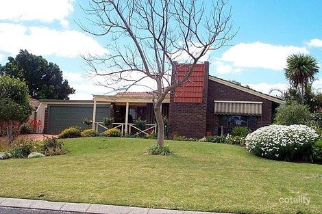 6 Charing Cres, Marangaroo, WA 6064