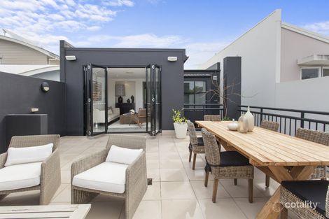 Property photo of 20 Moores Crescent Varsity Lakes QLD 4227
