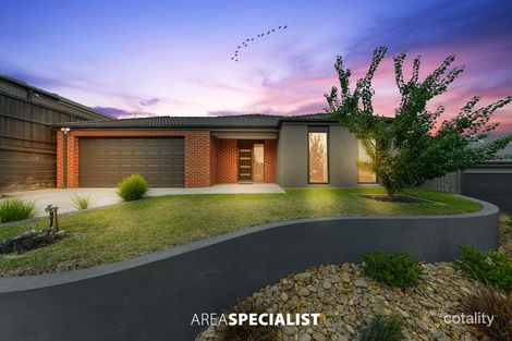 Property photo of 14 Summit Drive Pakenham VIC 3810