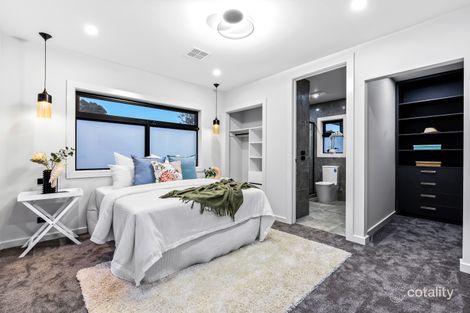 Property photo of 19 Brougham Square Mulgrave VIC 3170