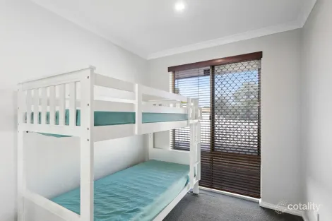 Property photo of 15 Kalkite Close Ballajura WA 6066