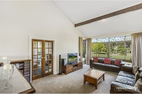 Property photo of 10 Oaktree Drive Pakenham VIC 3810