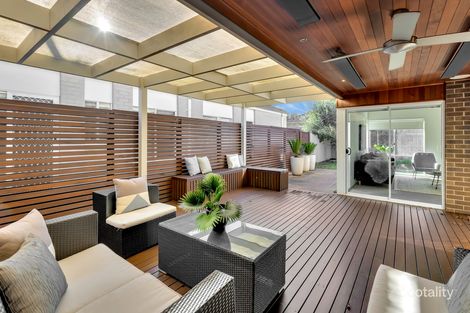 Property photo of 27 Hedges Street Craigieburn VIC 3064