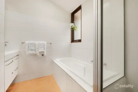 Property photo of 32 Wangara Street Aranda ACT 2614