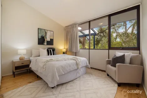 Property photo of 32 Wangara Street Aranda ACT 2614