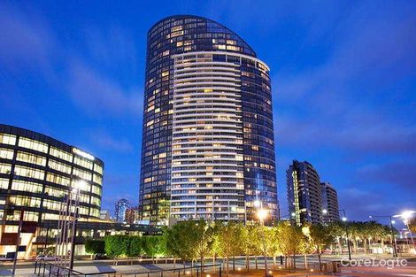Property photo of 2511/100 Harbour Esplanade Docklands VIC 3008